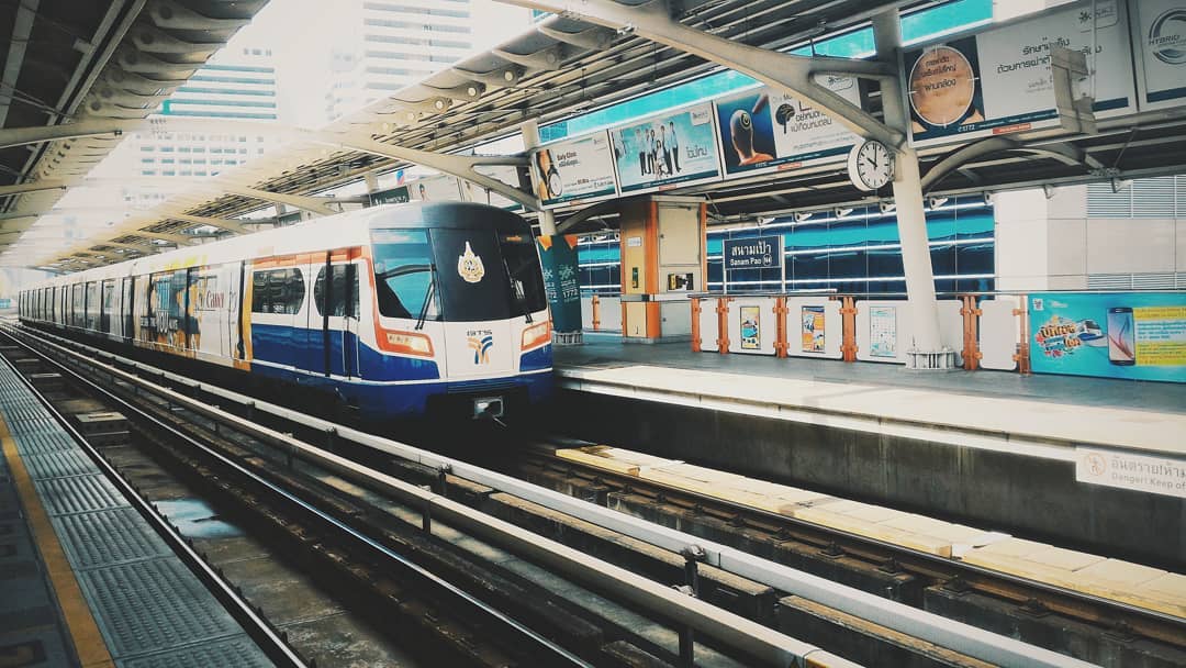 Bí quyết mua vé tàu điện khi đi du lịch Thái Lan