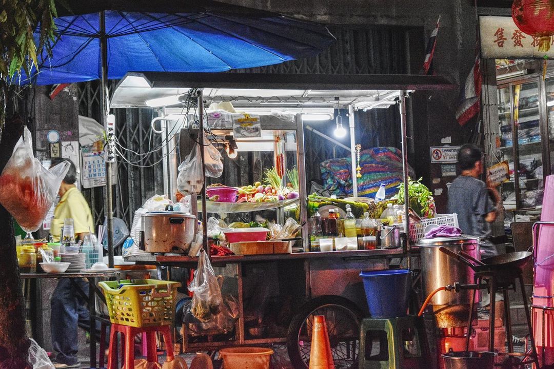 Tuy nhiên streetfood Thái Lan vẫn là điểm nhấn khá thú vị trong ẩm thực nơi đây